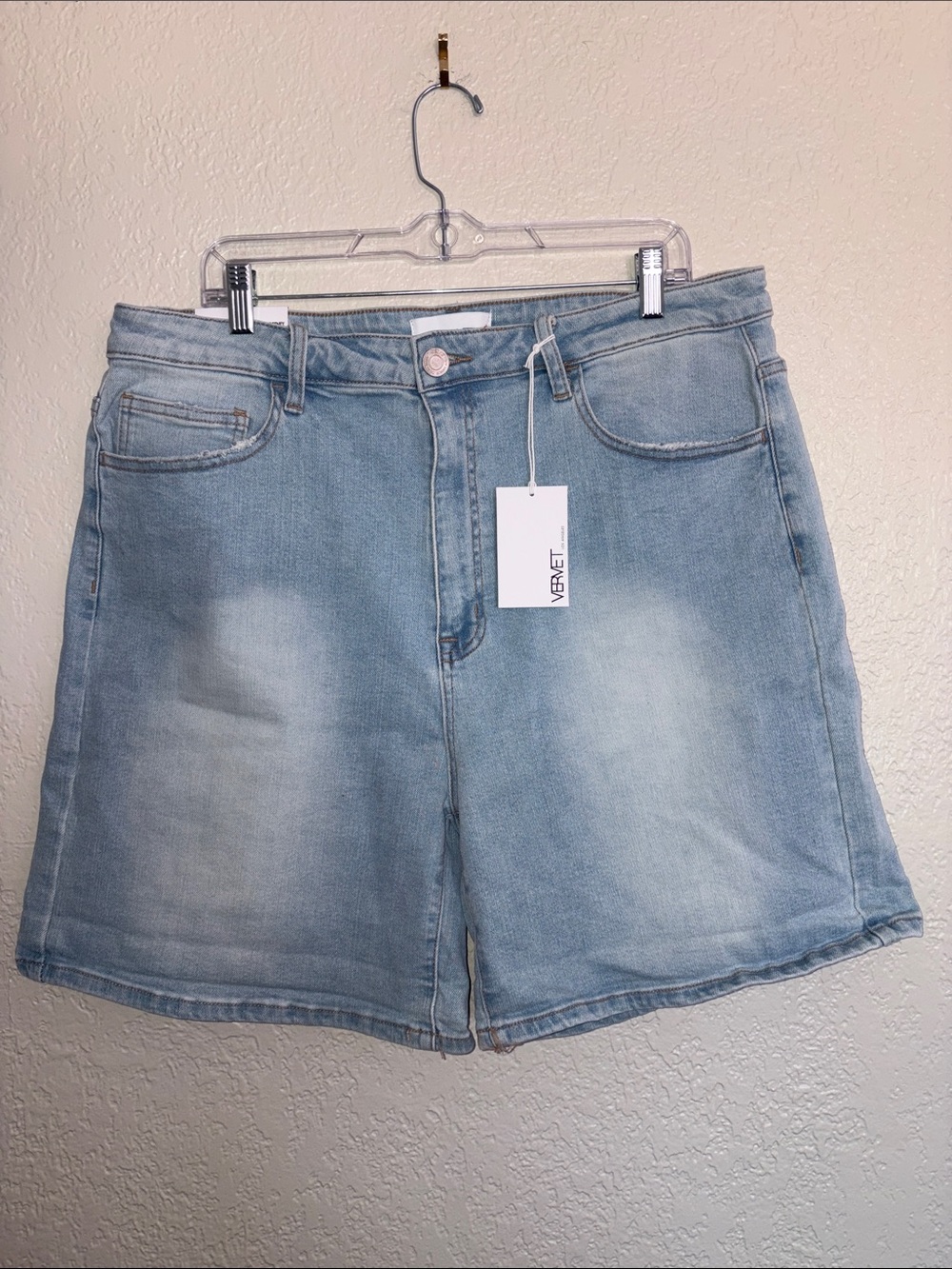 #V225 - NWT Vervet Soft Light Blue High-Rise Bermuda Denim Shorts- 3X